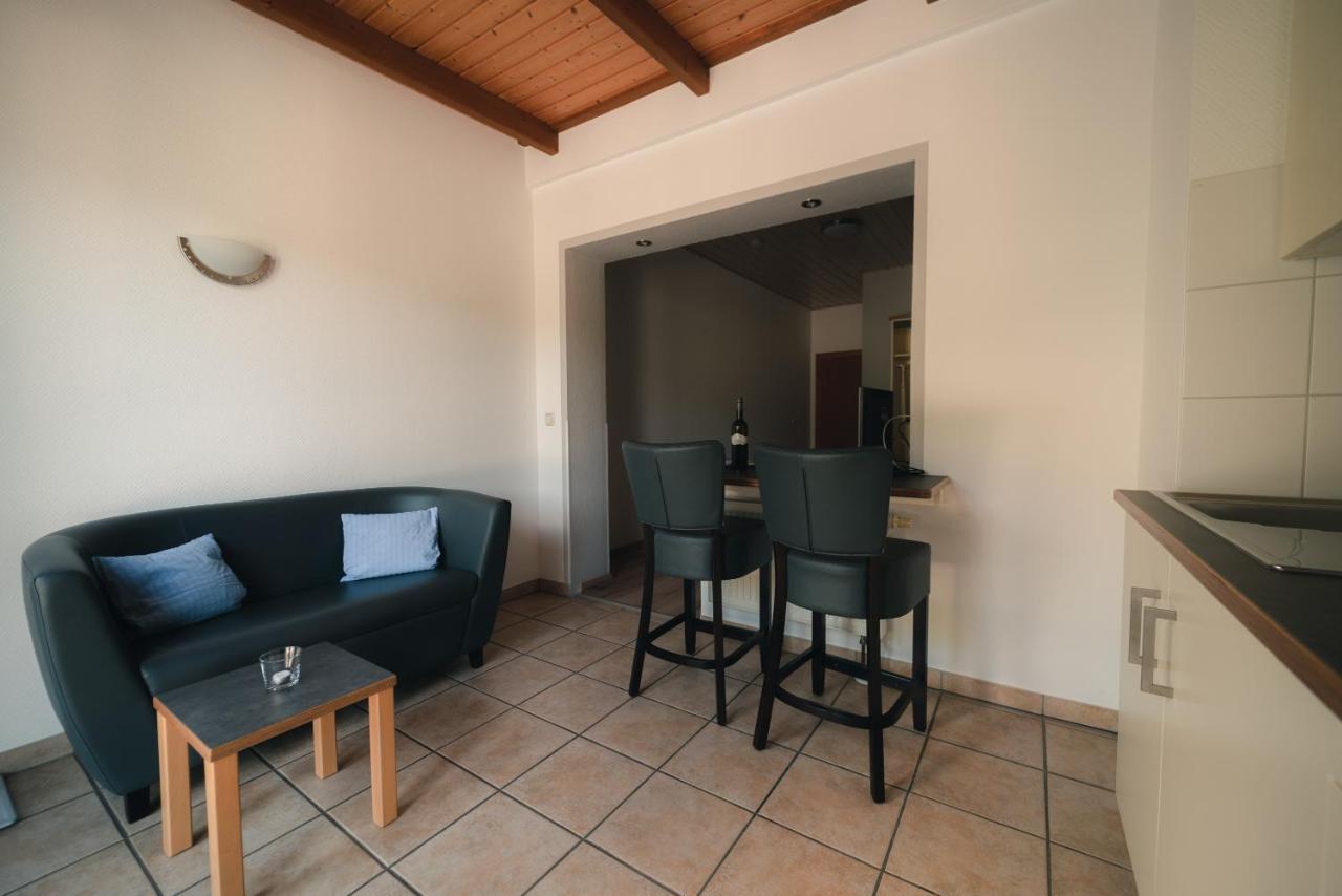 Urlaubsweingut Zecherhof Neef Exteriör bild