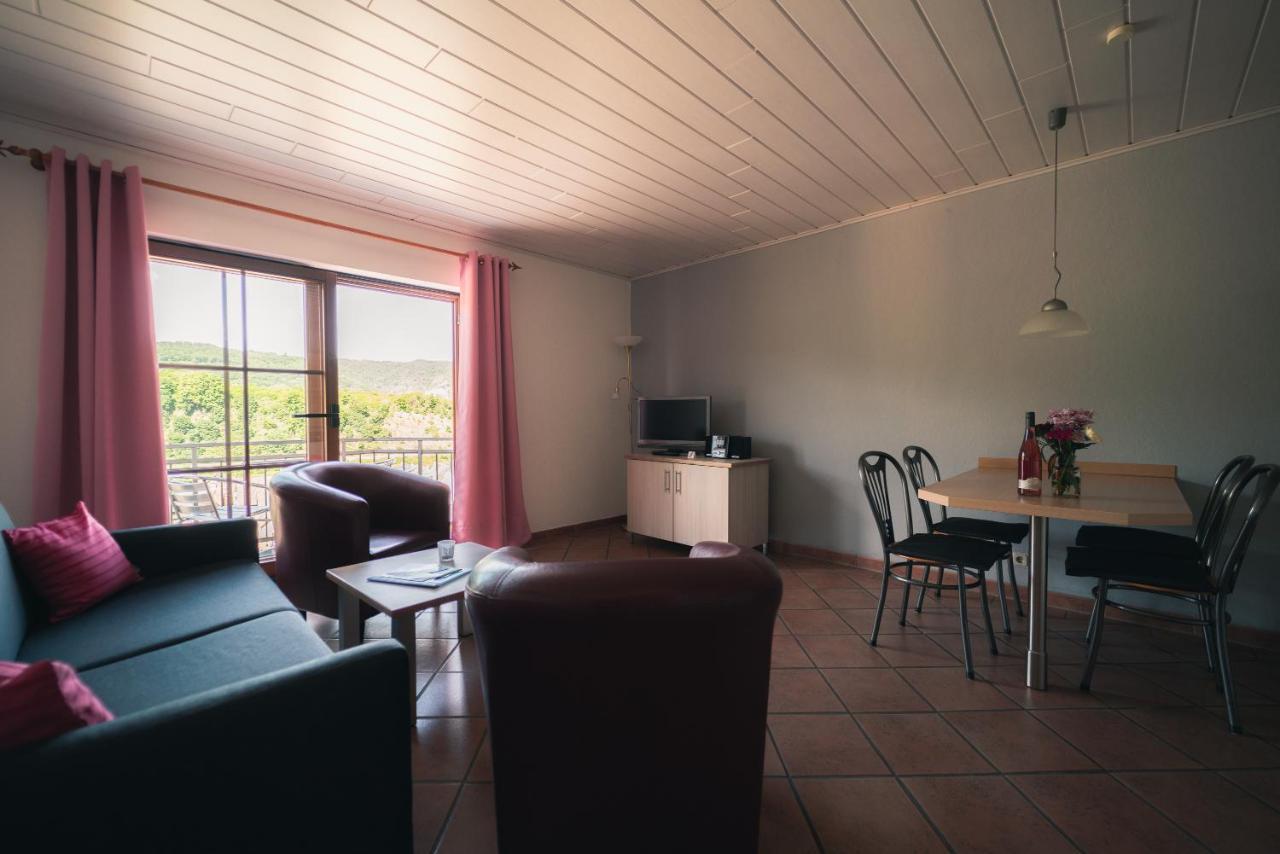 Urlaubsweingut Zecherhof Neef Exteriör bild