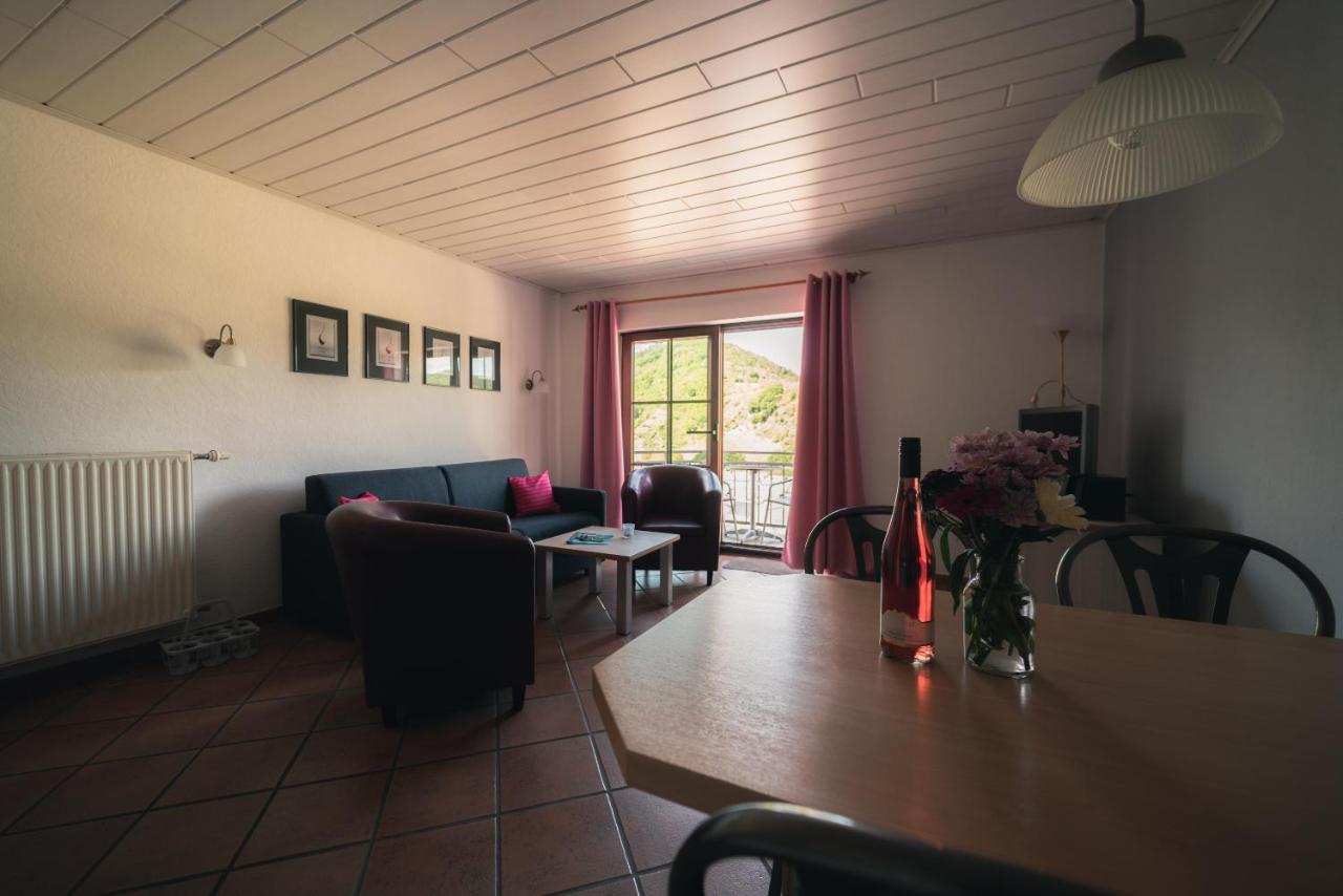 Urlaubsweingut Zecherhof Neef Exteriör bild